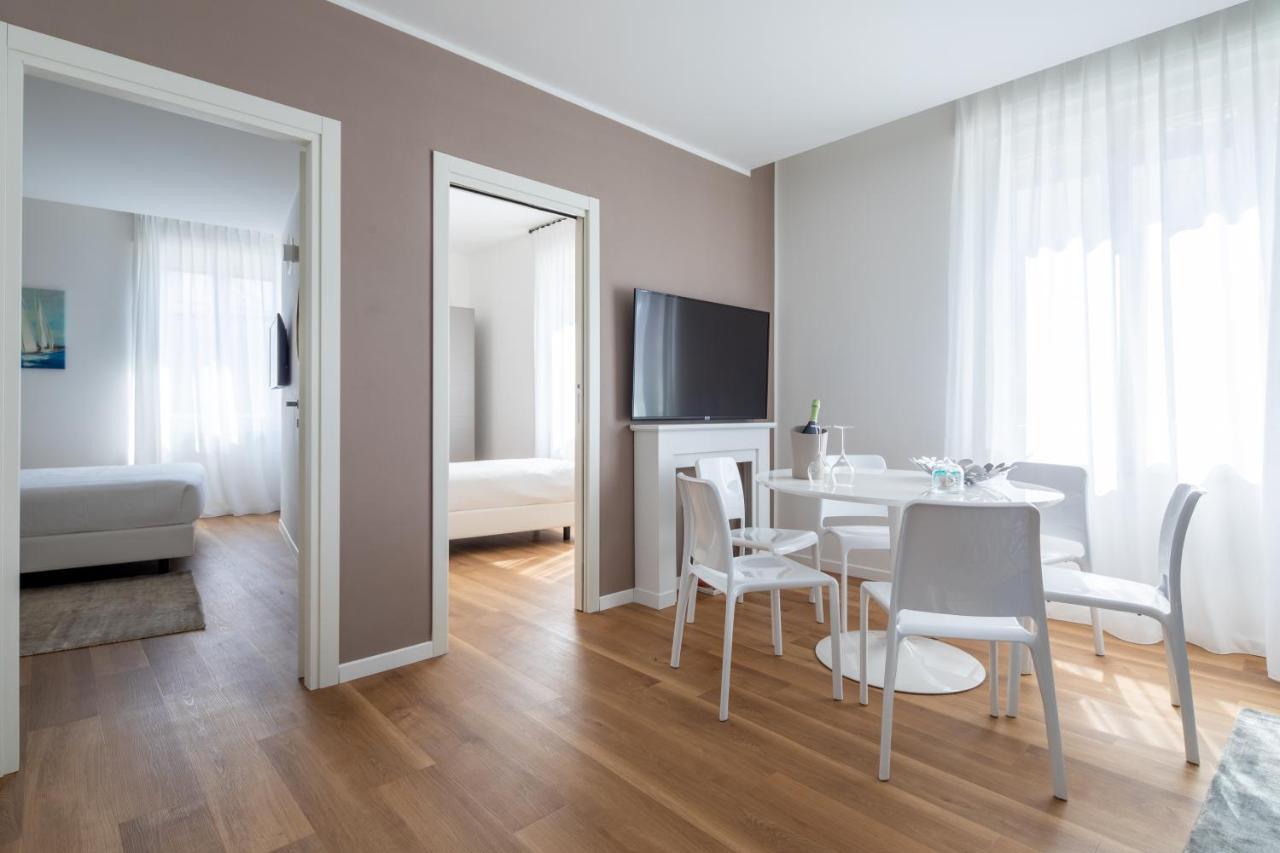 Vis A Vis Apartments Триест Экстерьер фото
